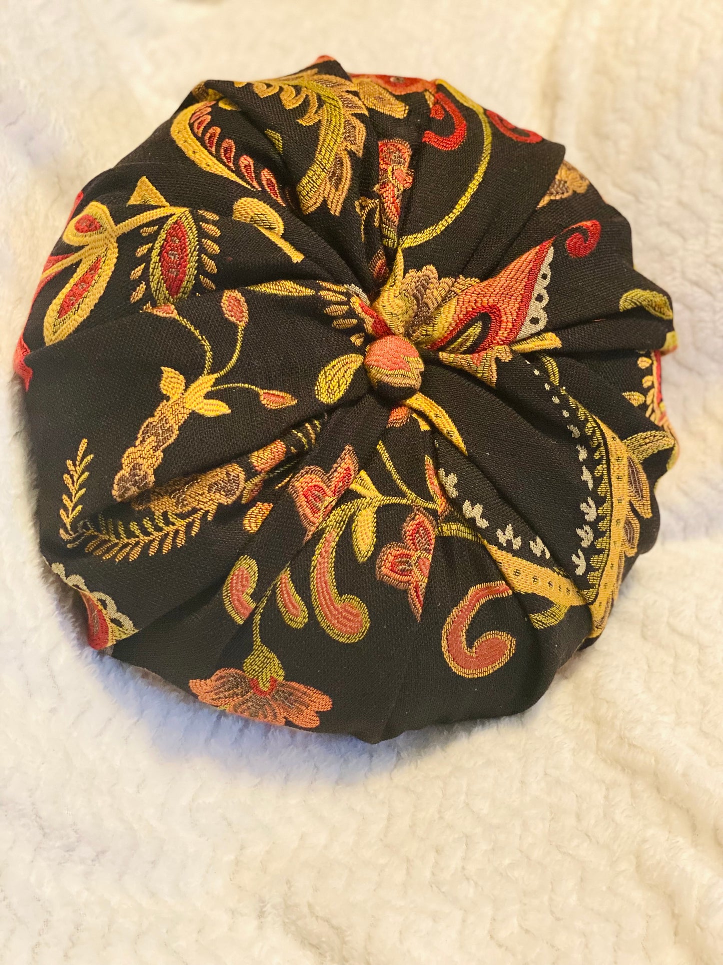 Round Decorative Pillow – Floral Tufted Cushion – Handmade Luxe Décor