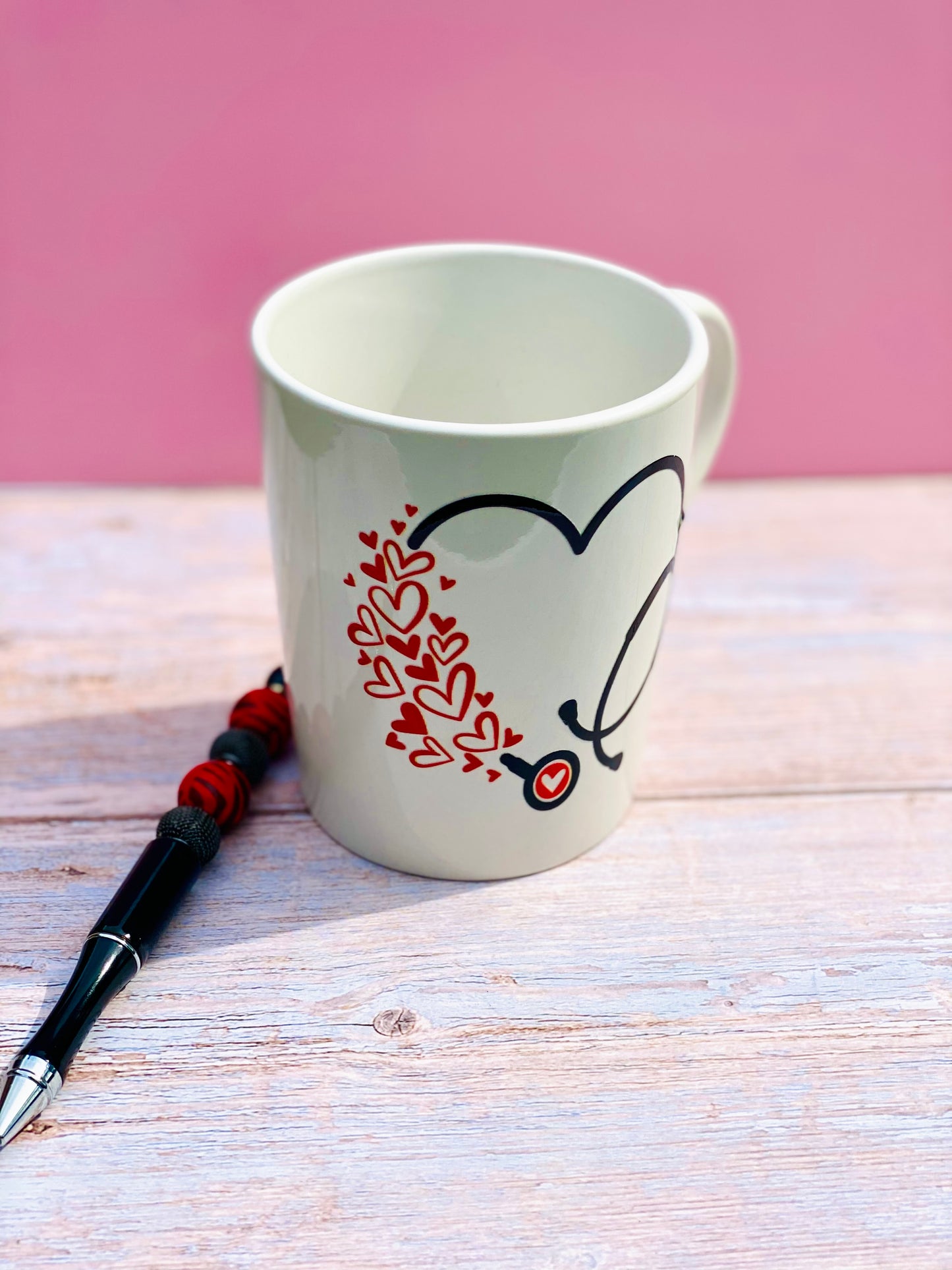 The Heart of Care™ Gift Set – Designer Nurse Mug + Hand-Made Beaded Pen