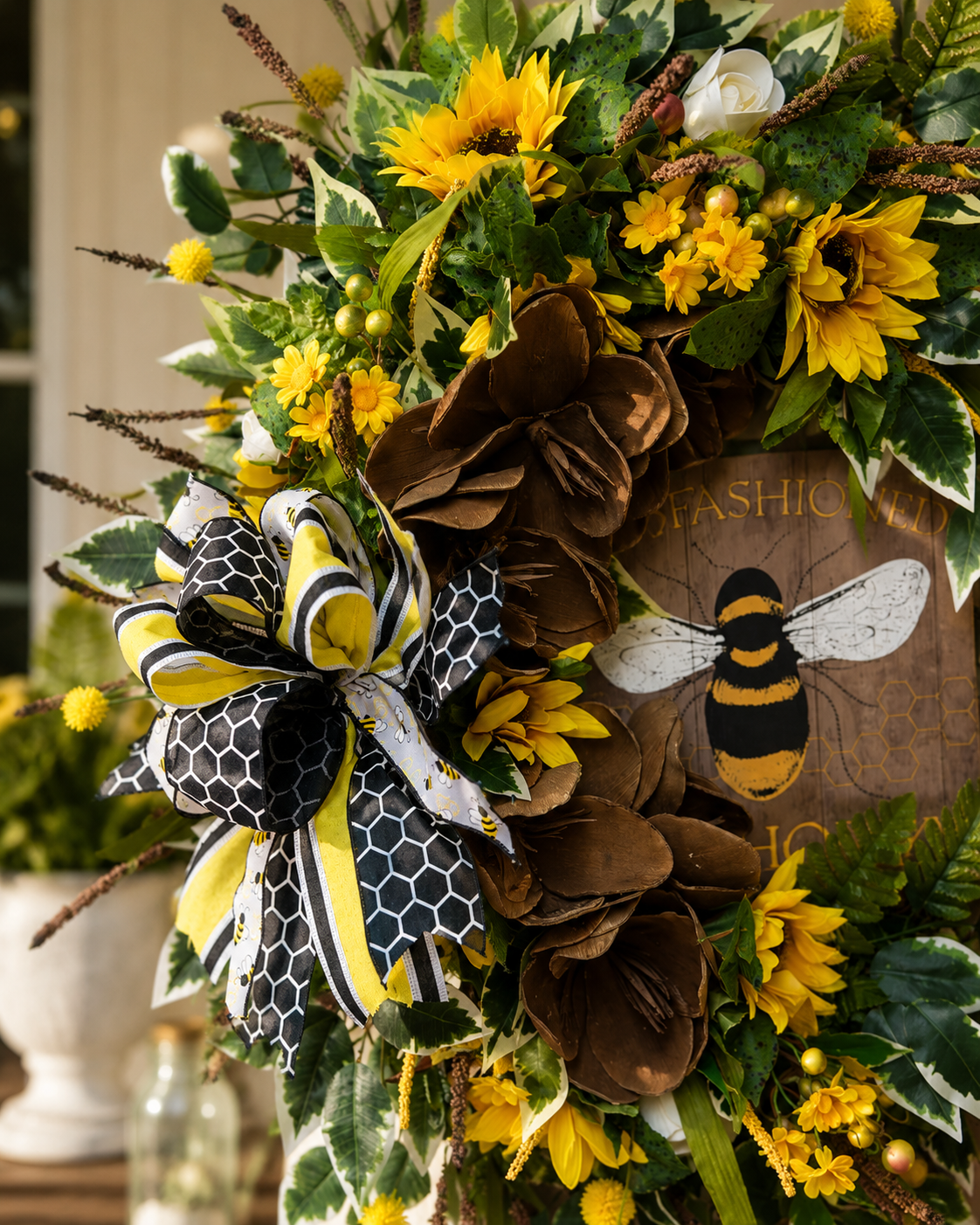 Bee Welcome Farmhouse Wreath 🐝🌻