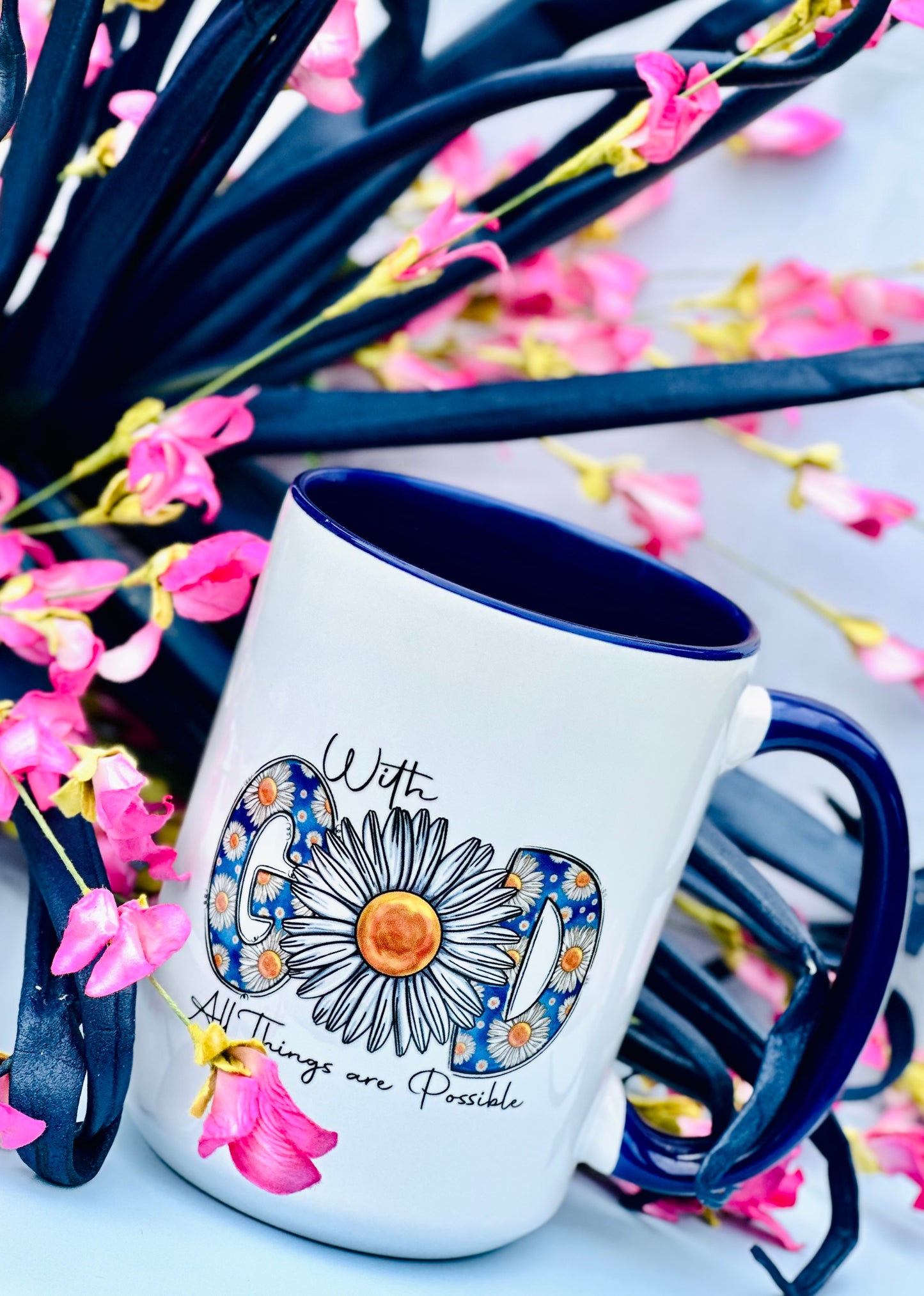 With God All Things Are Possible Mug – Inspirational Floral Coffee Cup, Christian Gift Mug, Faith-Based Daisy Mug, Motivational Tea Cup